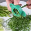 Green Onion Slicer; 1pc Green Onion Shredder; Scallion Cutter; Green Onion Shredder Knife; Shallot Cutter; Kitchen Gadgets